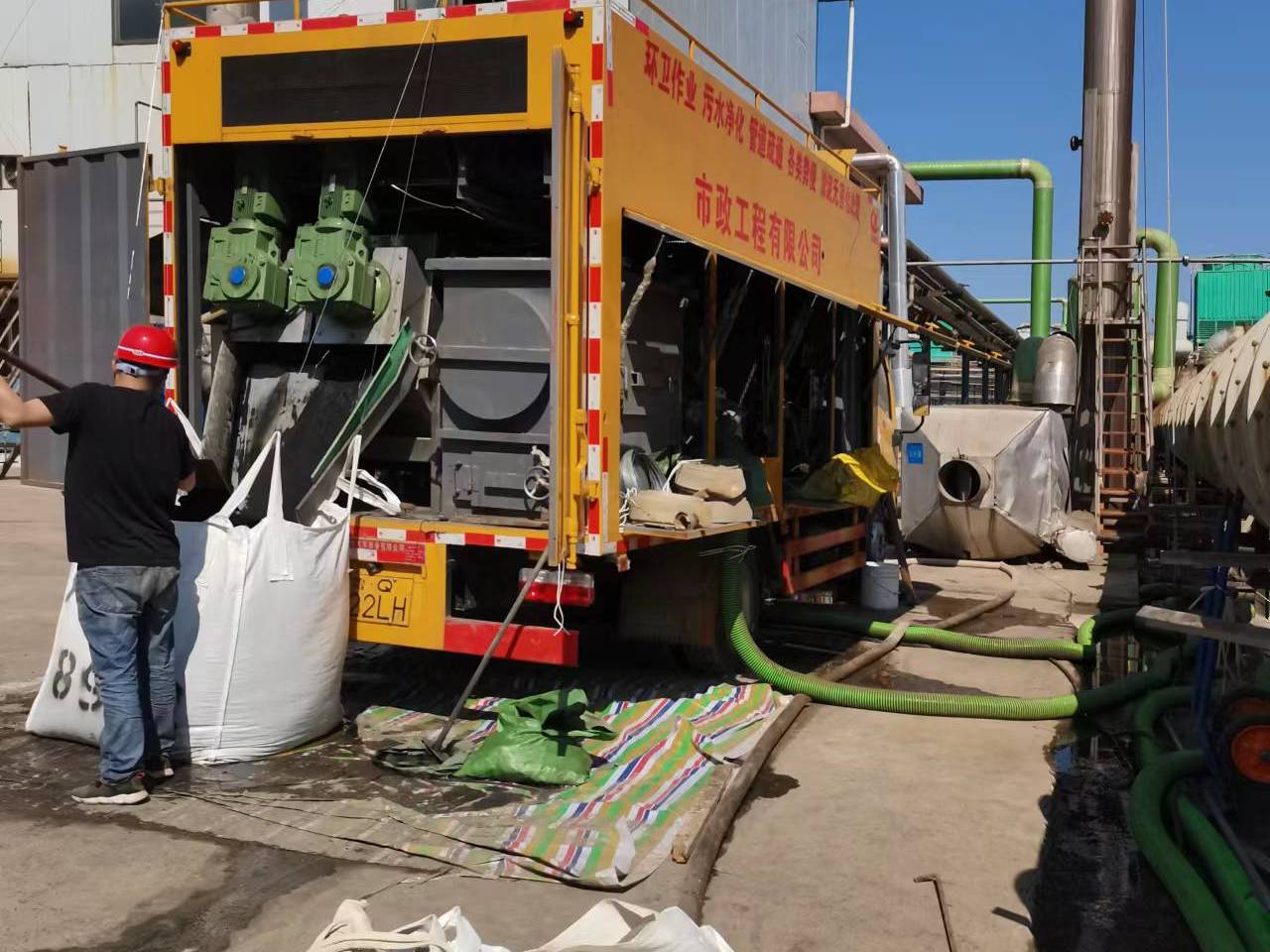 嵩县淤泥压干处理